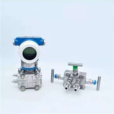 Transmissor DP com coletor de 3 vias e HART